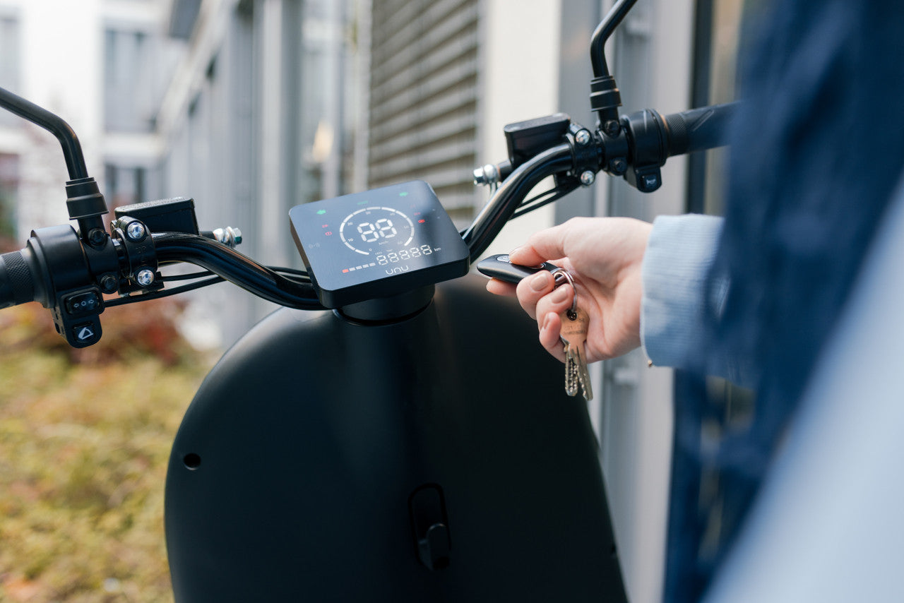 <tc>unu</tc> Scooter Move 2kW